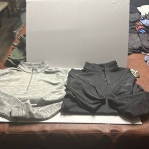 Lot of 2 Men’s Greg Norman XL half zip pullover jacket